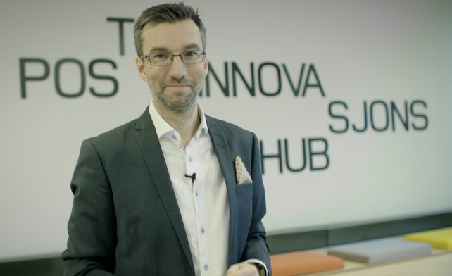Pakkeboks var bare én av mange spennende lanseringer i 2020. Alexander Haneng, direktør for digital innovasjon, deler flere nye tjenester og gir en sniktitt på hva som kommer i 2021. Film: Petter Sørnæs