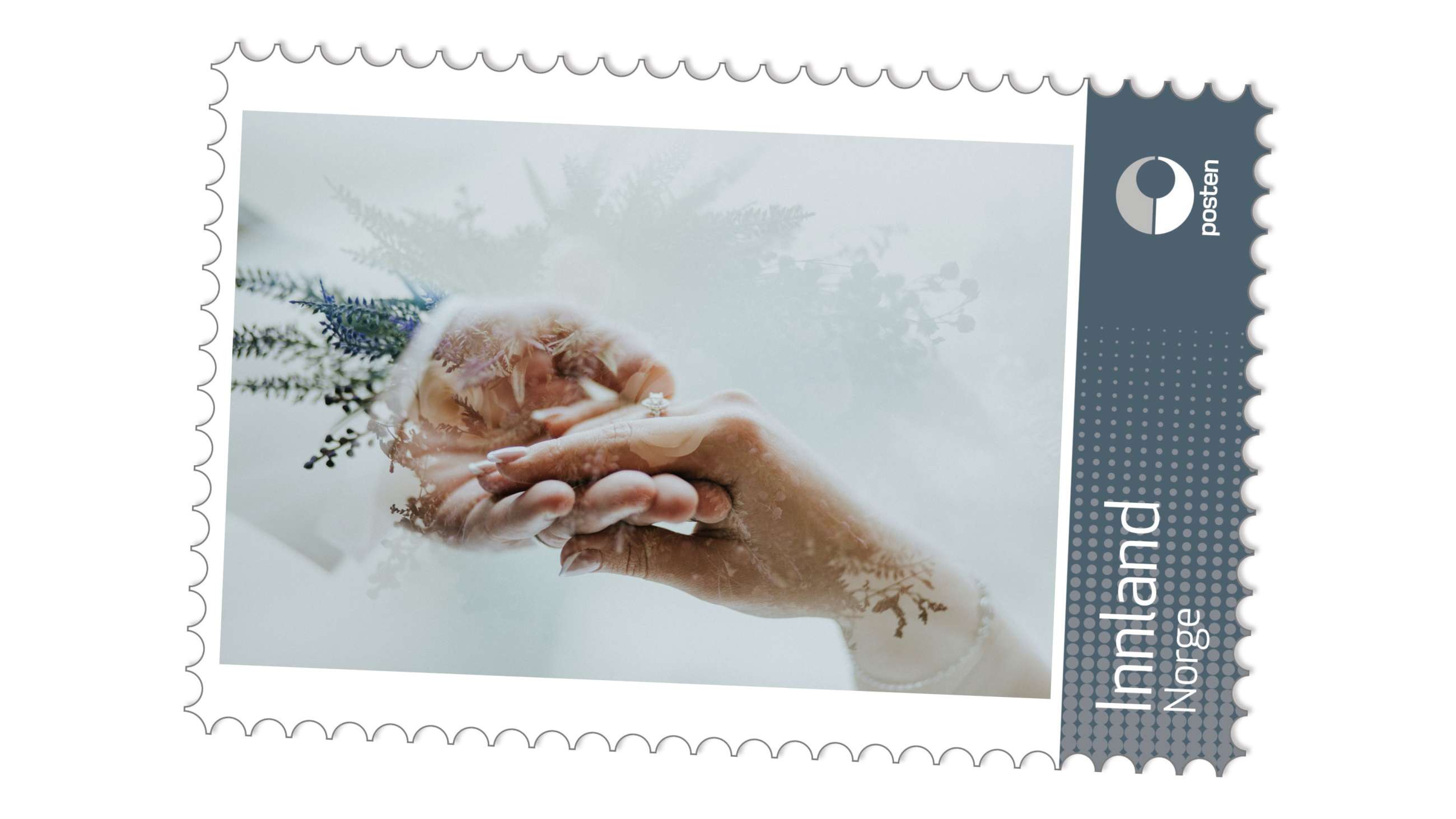 Bilde av personlig frimerke fra Posten, motivet er bryllupspreget med to hender som holder hverandre.