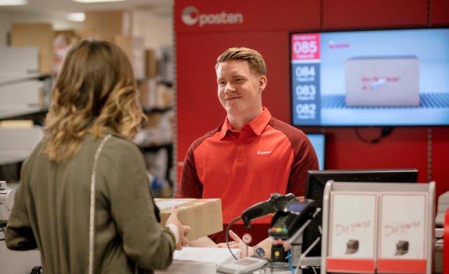 Levere inn pakke på Posten